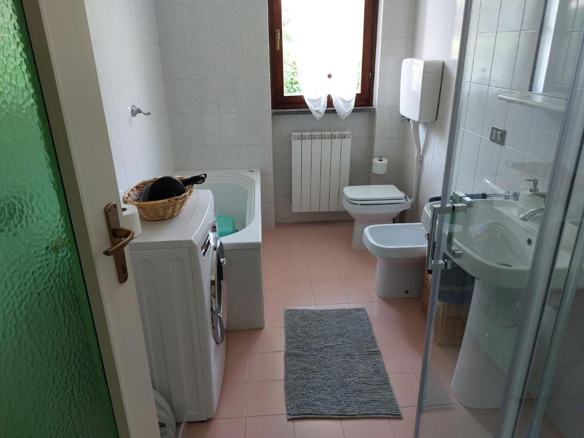La Casa Del Conte - Feriolo Di Baveno Con Giardino Privato Apartment Luaran gambar
